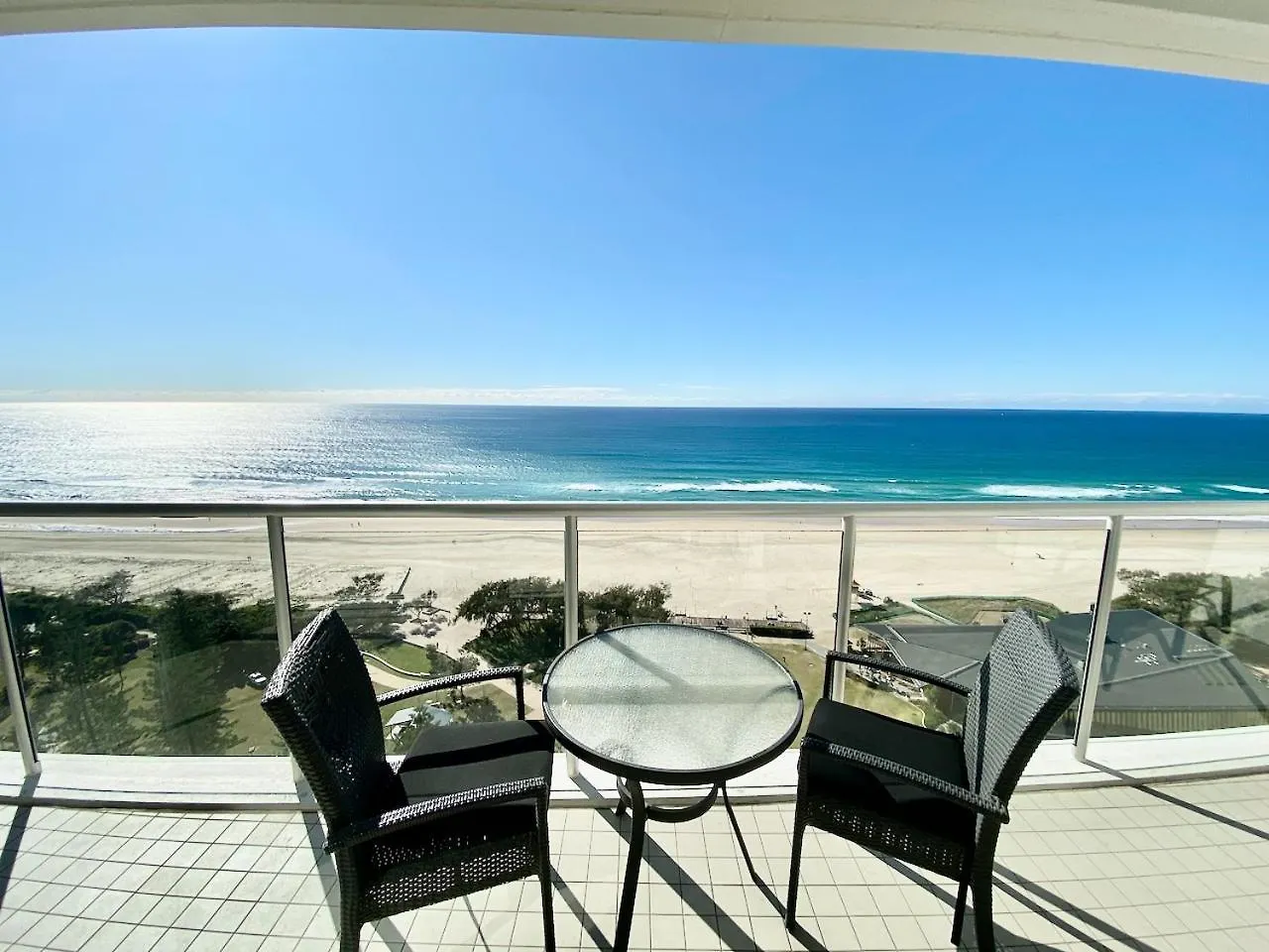 Beachfront On Oasis Centre, Air On Broadbeach 1503 Guldkusten Lägenhet